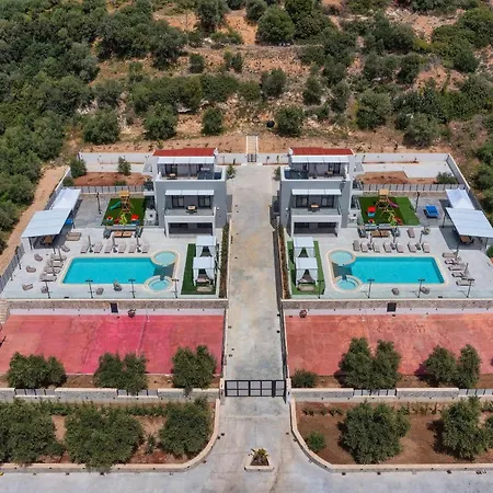 Luxurious Micha Mare - 14 Bedrooms * Roumelí