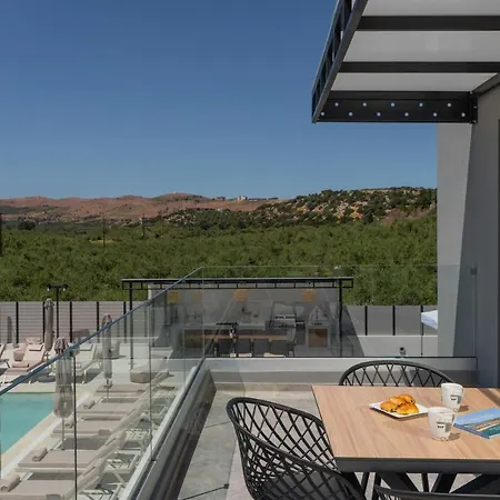 Vilă Luxurious Micha Mare - 14 Bedrooms Roumelí
