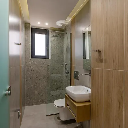 Luxurious Micha Mare - 14 Bedrooms