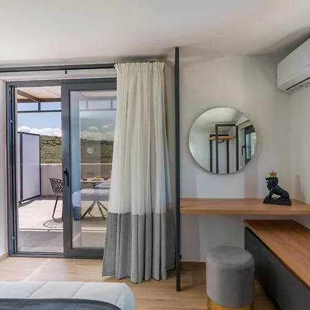 Vilă Luxurious Micha Mare - 14 Bedrooms